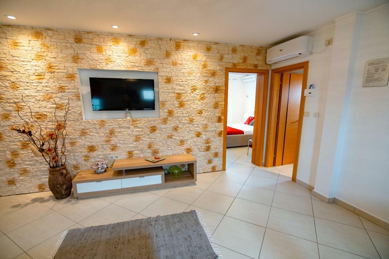 Apartmani Ivan Lopar Exterior photo
